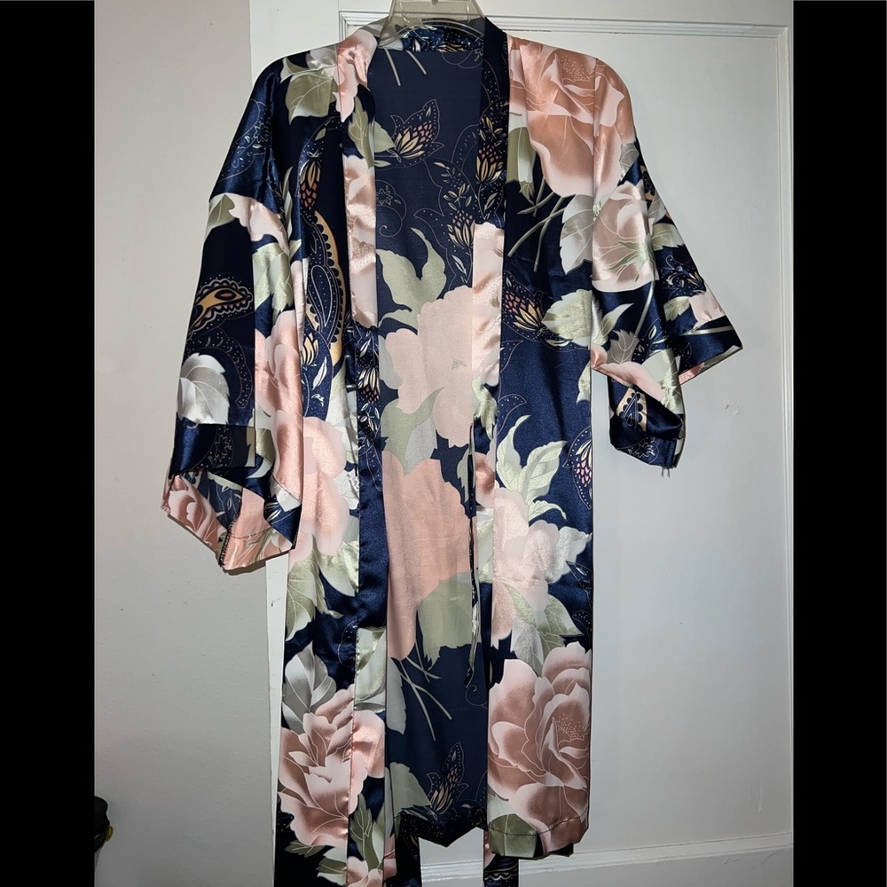 Satin lightweight robe